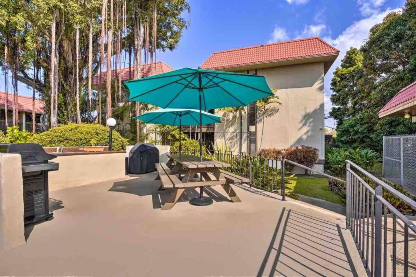 Family Friendly Kailua Bay View Ac Free Parking Walk To Kailua Village المظهر الخارجي الصورة